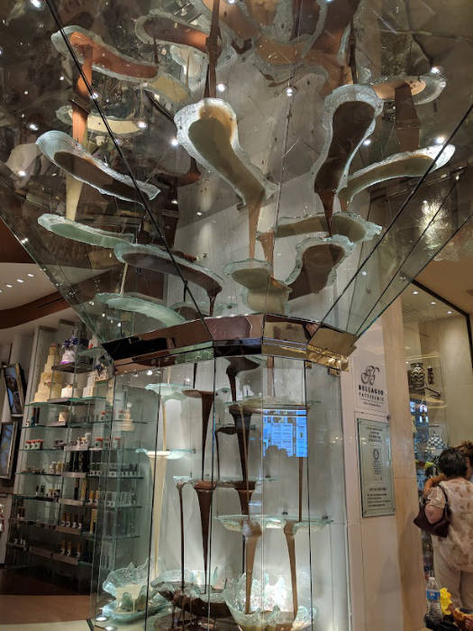 worlds largest chocolate fountain