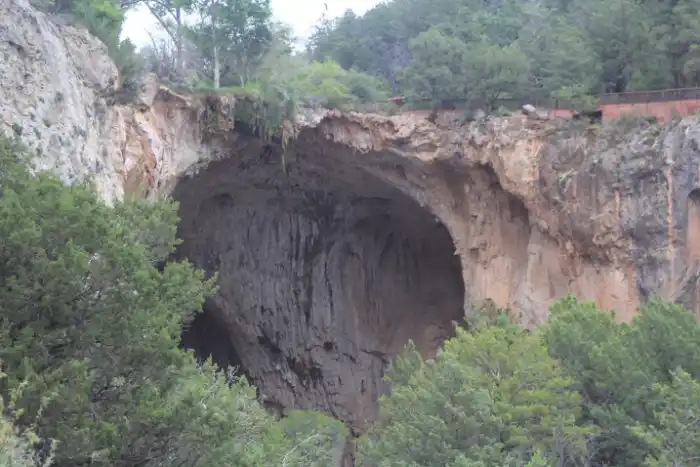 Tonto Natural Bridge
