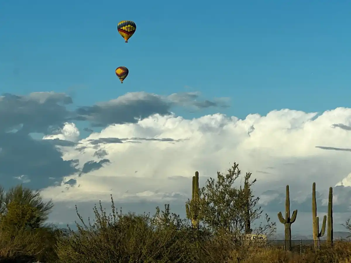hot air balloon in arizona