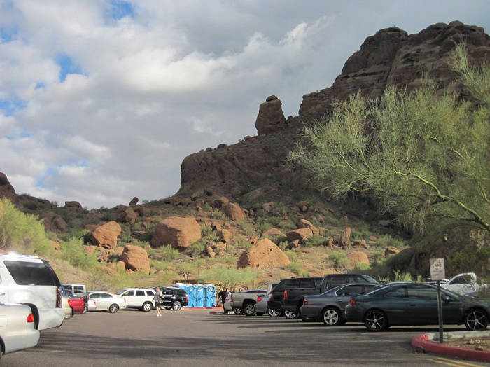 Camelback mtn parking