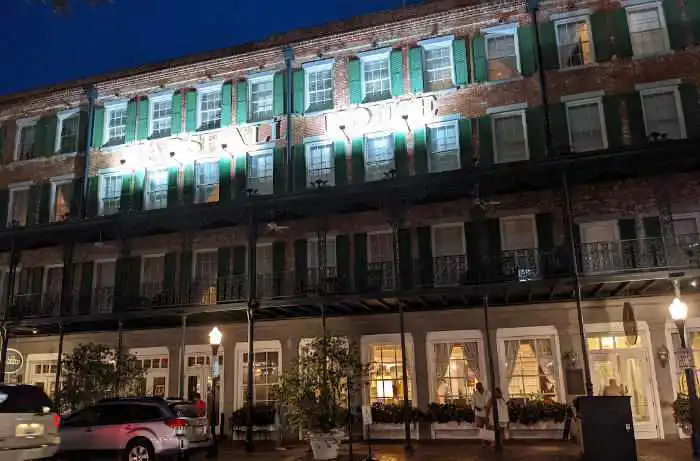 Marshall Hotel in Savannah