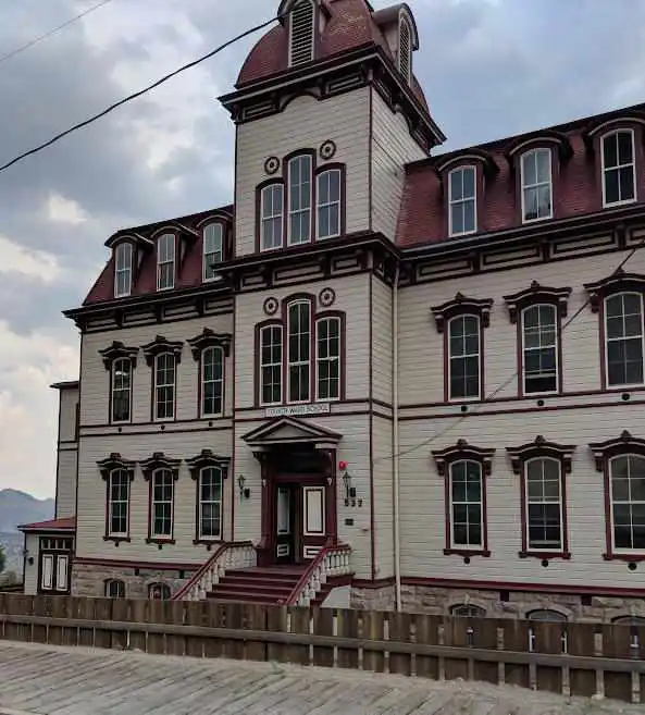 4th ward school in Nevada