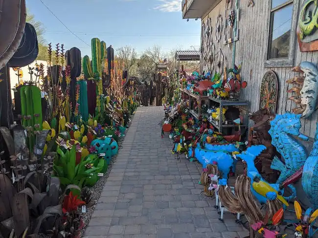 Cave Creek Colorful Shop