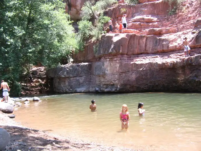 swimming hole in sedona- Grasshopper point