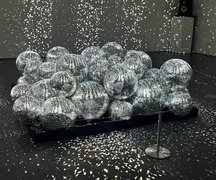 Wonderspaces