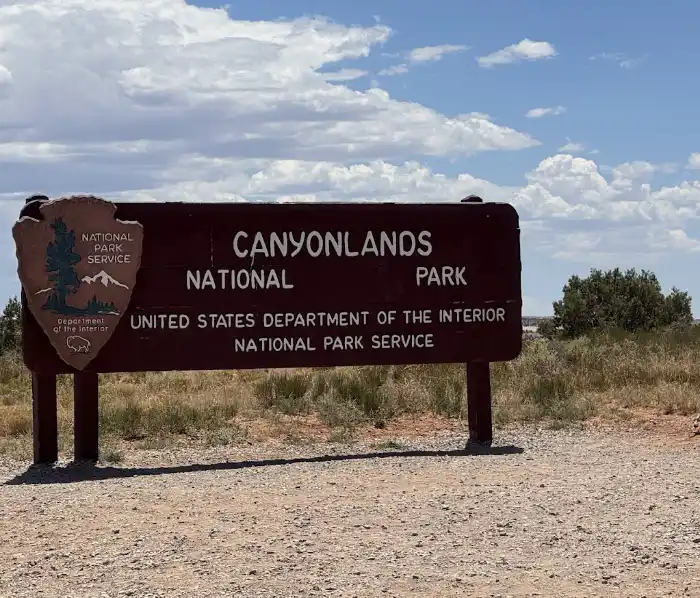 Canyonland National Park sign