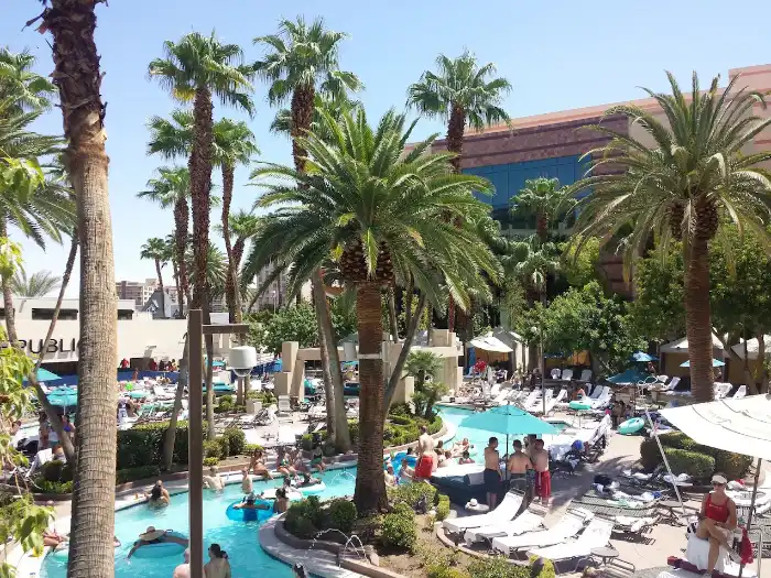 MGM Grand Las Vegas Lazy River