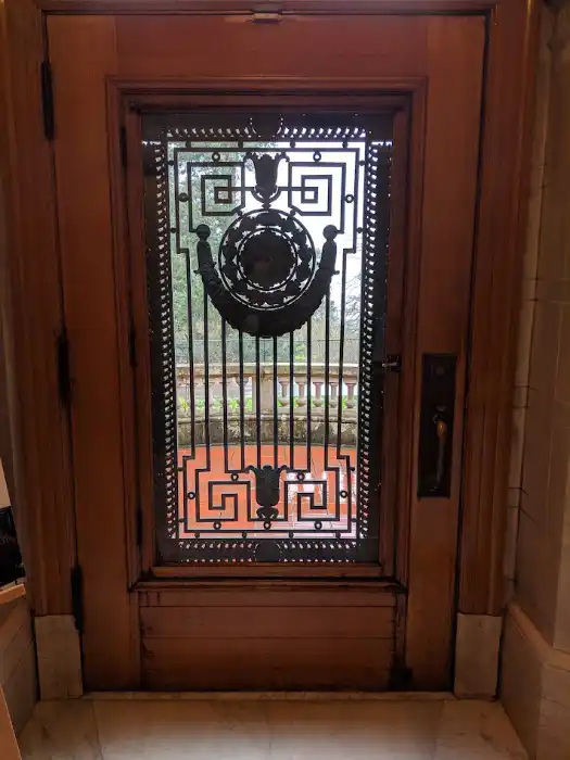 Pittock mansion door