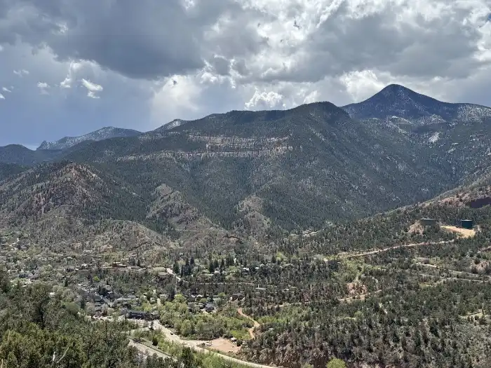 view from cave of the winds CO