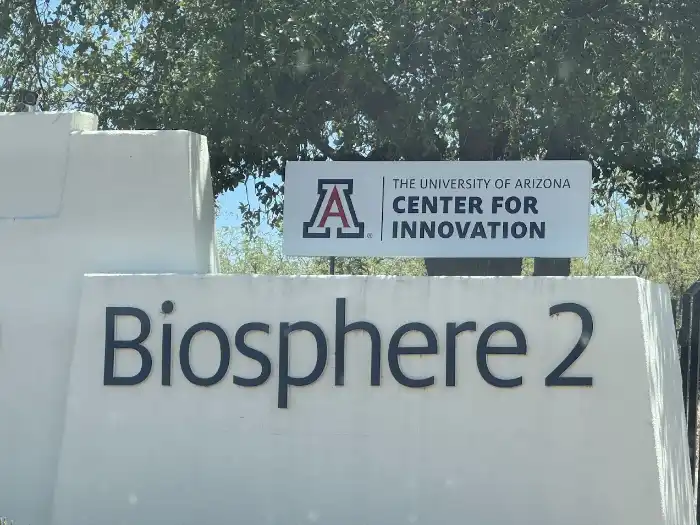 biosphere 2 sign